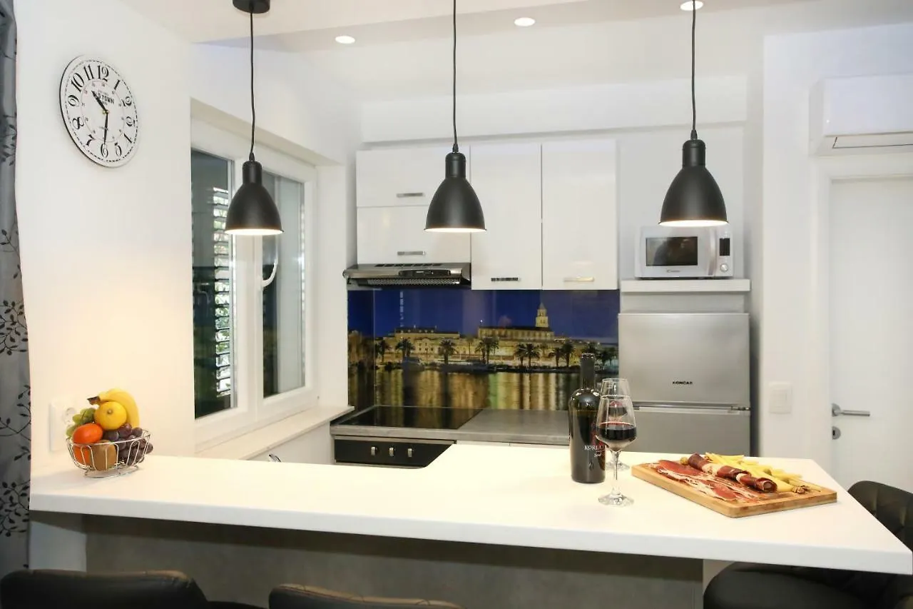 Apartment Luigi Split 0*,  Croacia